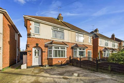 3 bedroom semi-detached house for sale, Smythies Avenue, Colchester, Essex, CO1