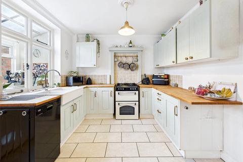3 bedroom semi-detached house for sale, Smythies Avenue, Colchester, Essex, CO1