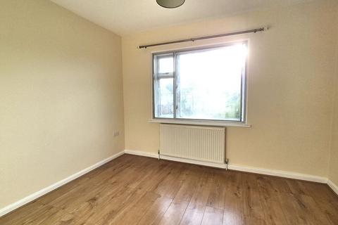 undefined, Wellington Avenue, Hounslow