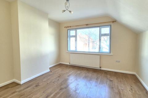 undefined, Wellington Avenue, Hounslow