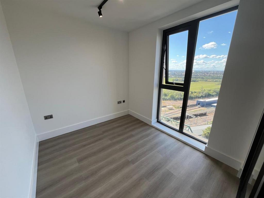 Whats App Image 2025-10-21 at 11.56.59 (11).jpeg