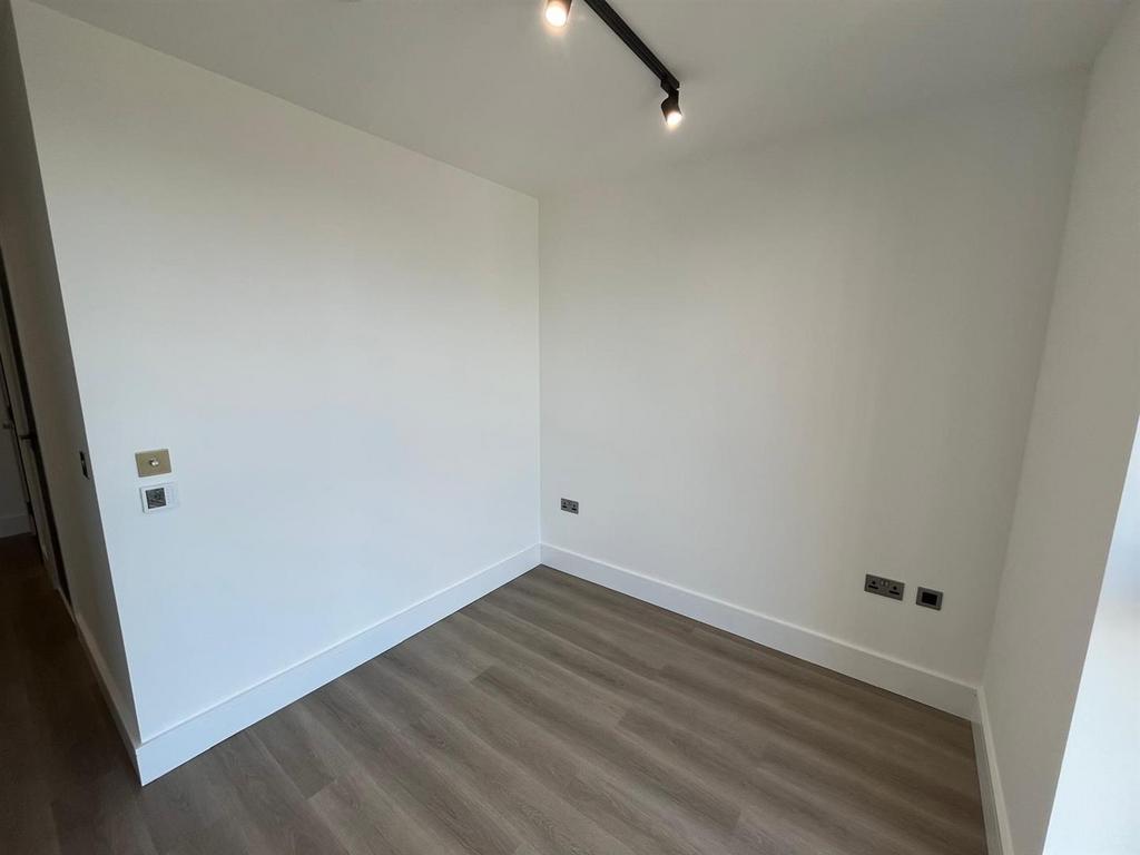 Whats App Image 2025-10-21 at 11.56.59 copy 2.jpeg