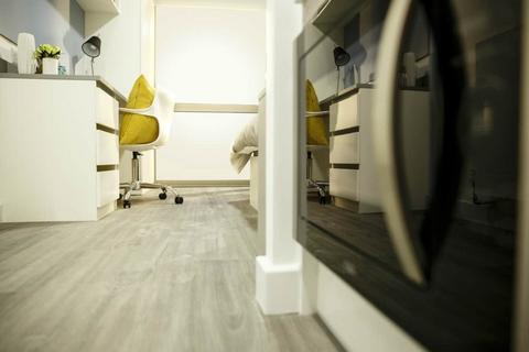 undefined, Thurston Road