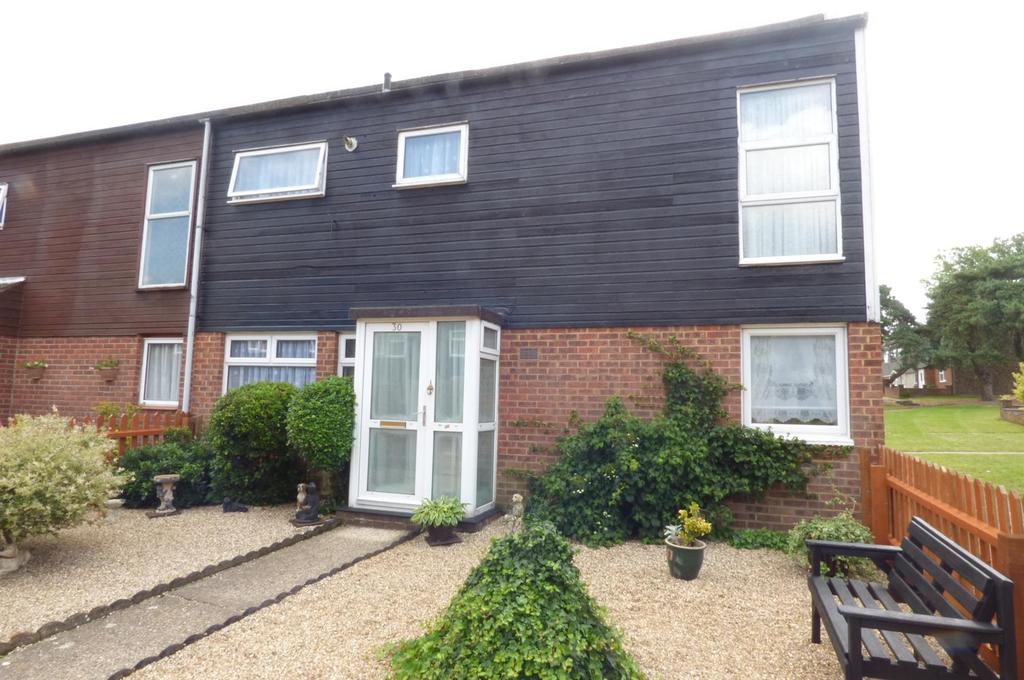 St. Martins Way, Thetford 3 bed terraced house £135,000