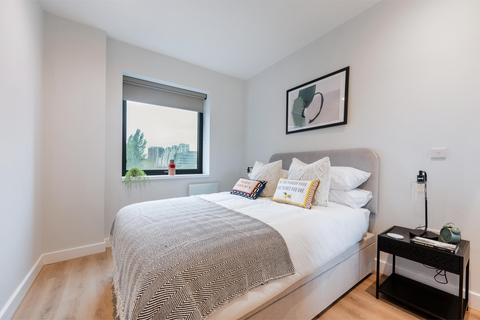 undefined, Clay, Salford Quays, M50