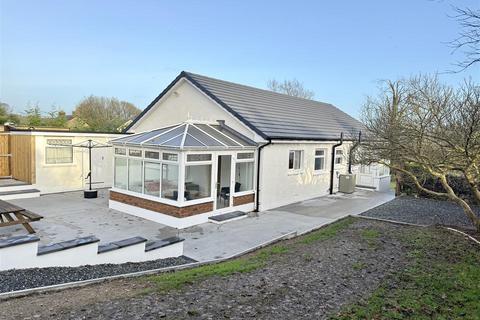 3 bedroom detached bungalow for sale, Alltyblacca, Llanybydder