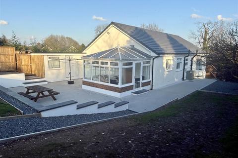 3 bedroom property with land for sale, Alltyblacca, Llanybydder