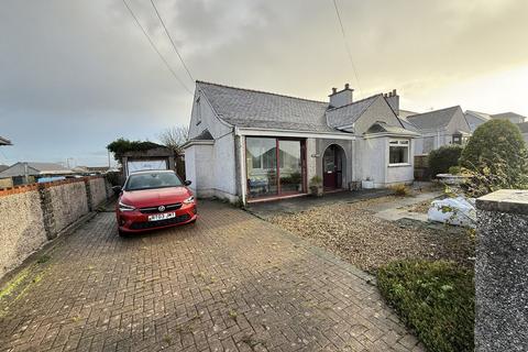 undefined, Llangefni, Rhostrehwfa, Anglesey, LL77