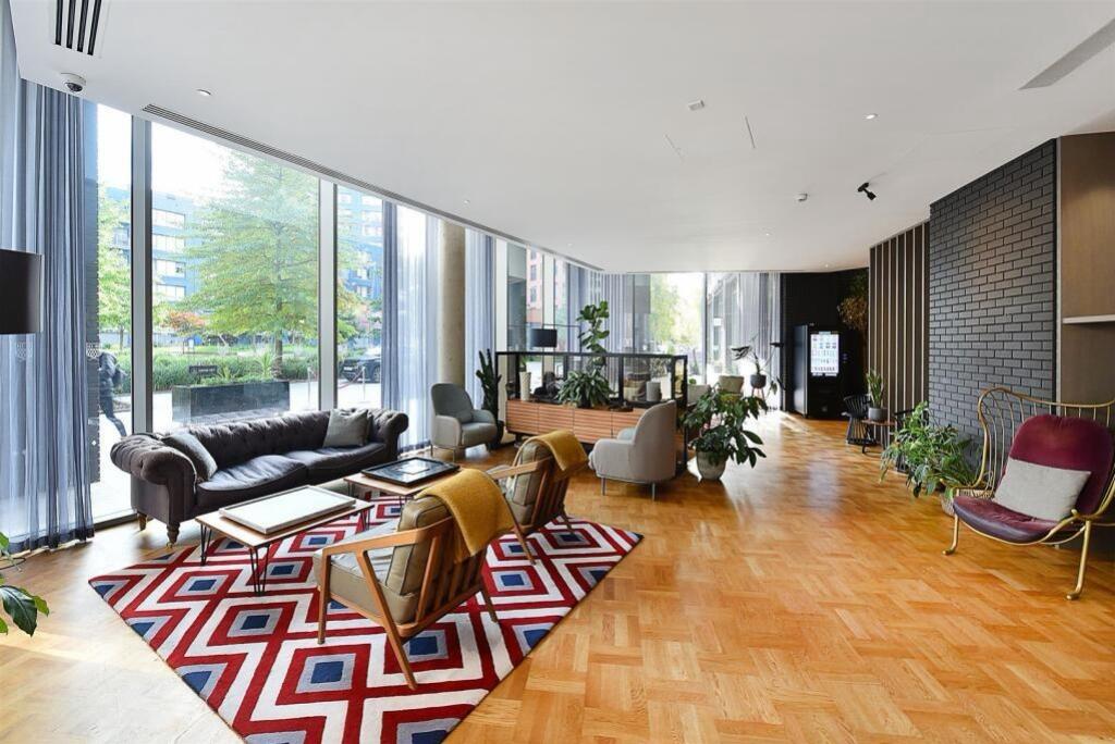Communal Lounge Area