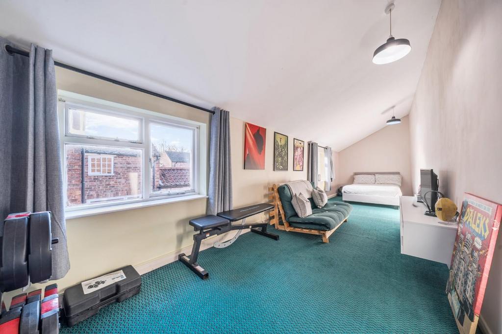 BEDROOM TWO.jpg