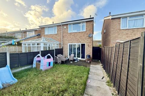 undefined, Redwood Close, Gloucester GL1