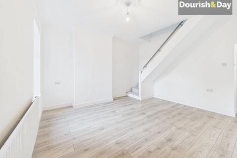 2 bedroom end of terrace house for sale, Marston Road, Stafford ST16