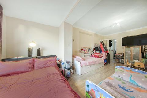 undefined, 2 Norbury Avenue, Thornton Heath, CR7