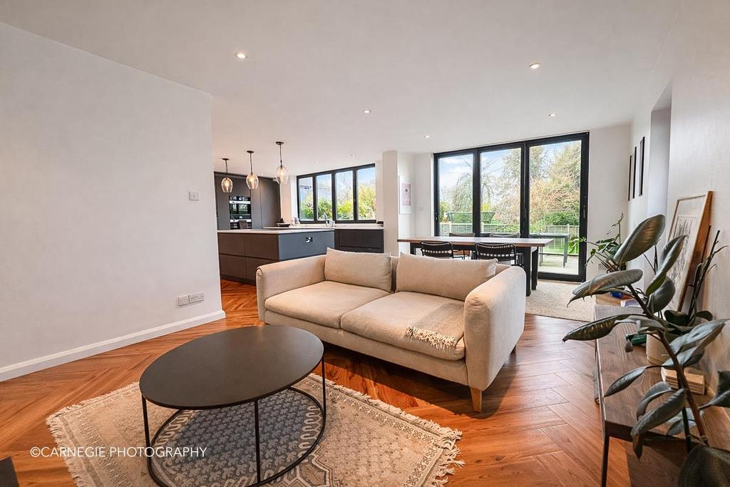 Kitchen/breakfast room/snug