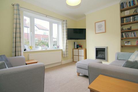 3 bedroom semi-detached house for sale, South Drive, Farsley