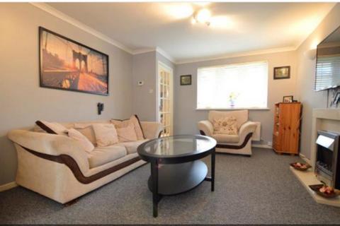undefined, Rochford Drive, Luton, LU2