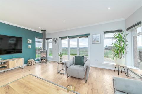 undefined, Dundee DD3