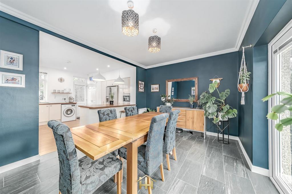 West view kirkton of auchterhouse dd3 0 qs edit (10