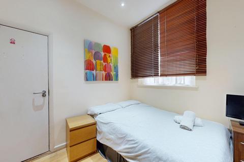 undefined, Brondesbury Park