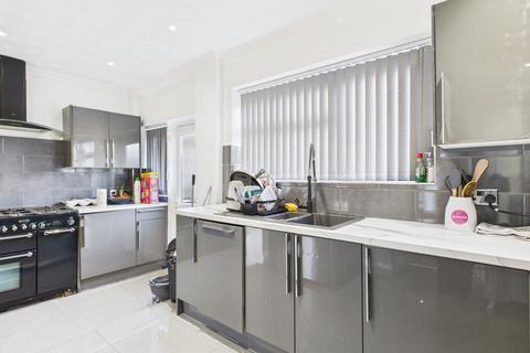 2 bedroom end of terrace house for sale, Greenway, Romiley, Stockport, SK6 4HH