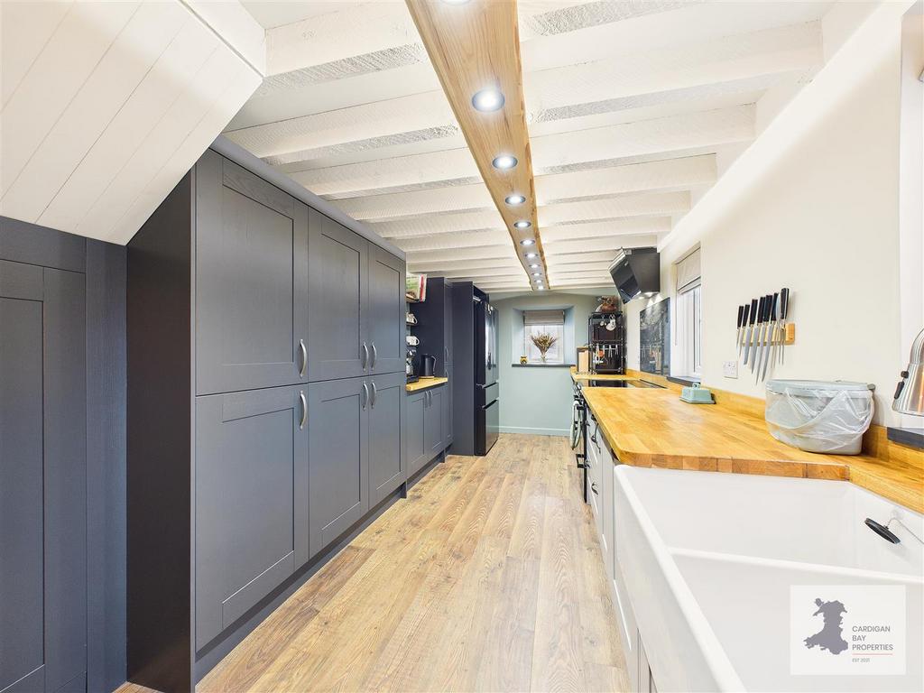 Kitchen area