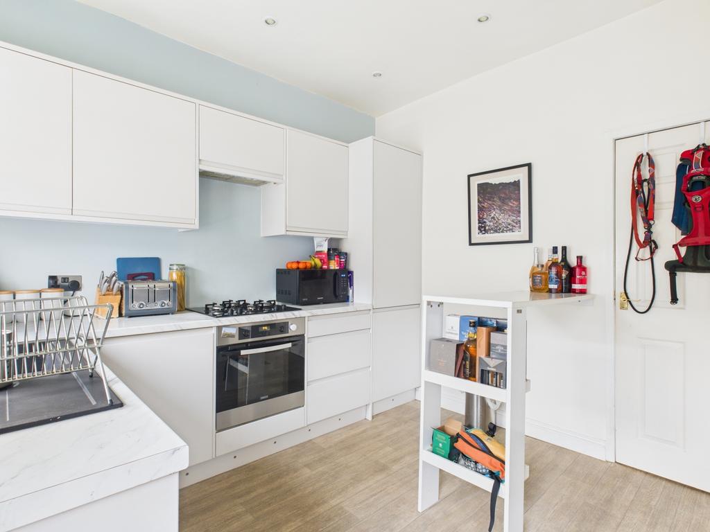 Cam03729 g0 pr0196 still007