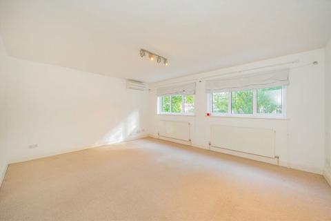 undefined, Belvedere Drive, London SW19