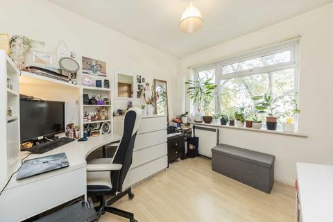 undefined, Spencer Hill Road, London SW19