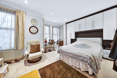 6 bedroom terraced house for sale, Harold Road, London E11