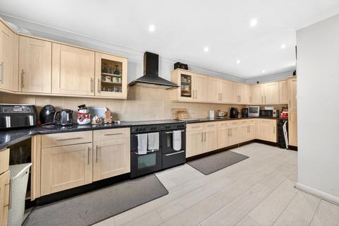 undefined, Berwick Road, Borehamwood WD6