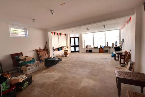 Retail property (high street) for sale, 6 Parkhouse Rd Minehead TA24 8AB