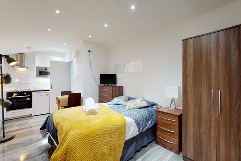 undefined, Chatsworth Road