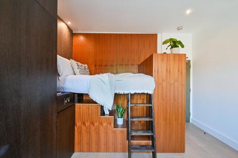 undefined, Dennington Park Road