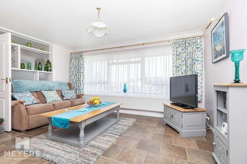 3 bedroom detached bungalow for sale, Christchurch BH23