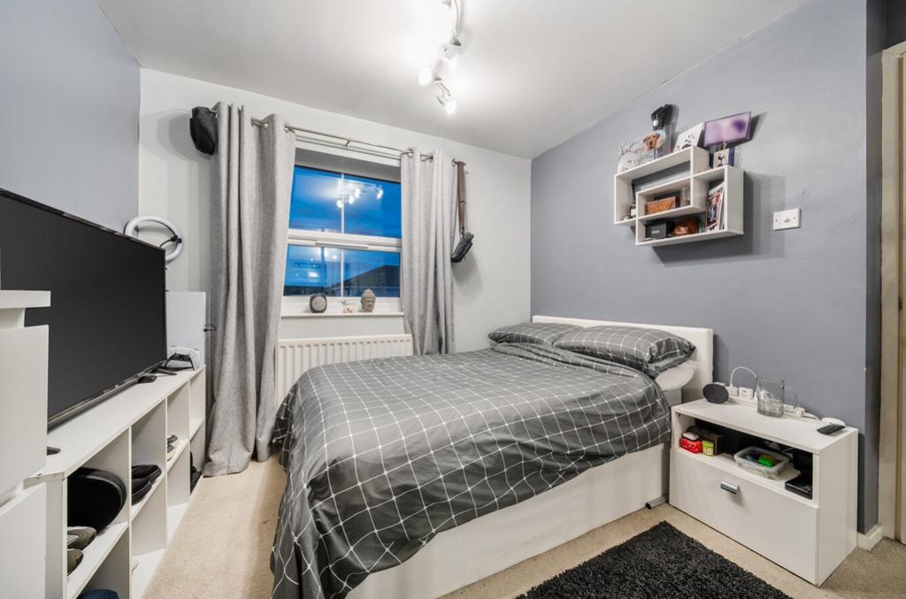 1388050-36-693b48690d1ab-ARW