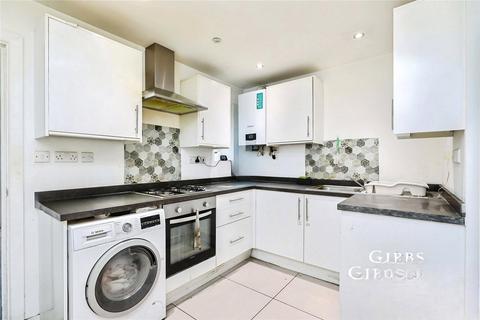 2 bedroom terraced house to rent, Uxbridge Road, Slough, SL1