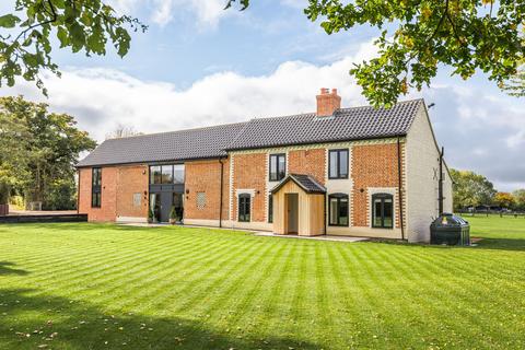 undefined, Beautiful Barn Conversion in Stibbard