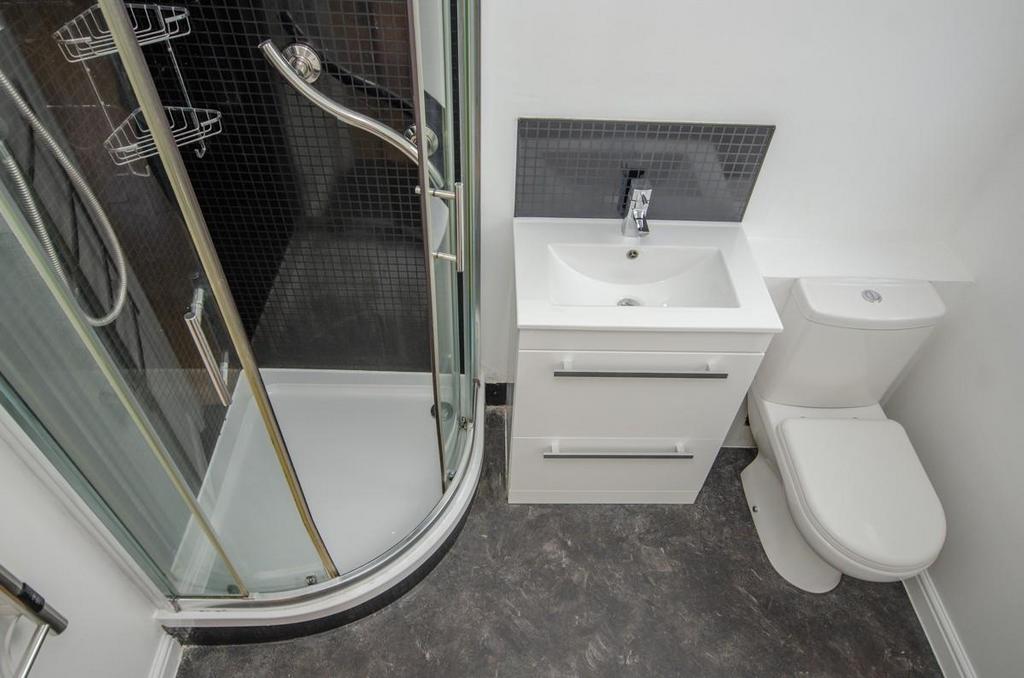 En suite.jpg