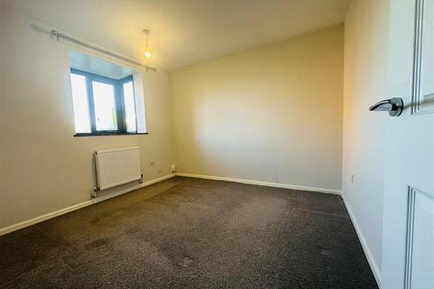 undefined, Churchdale Close, Nuneaton