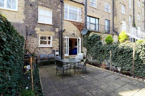 2 bedroom apartment to rent, Kensington Church Street, Kensington And Chelsea, W8