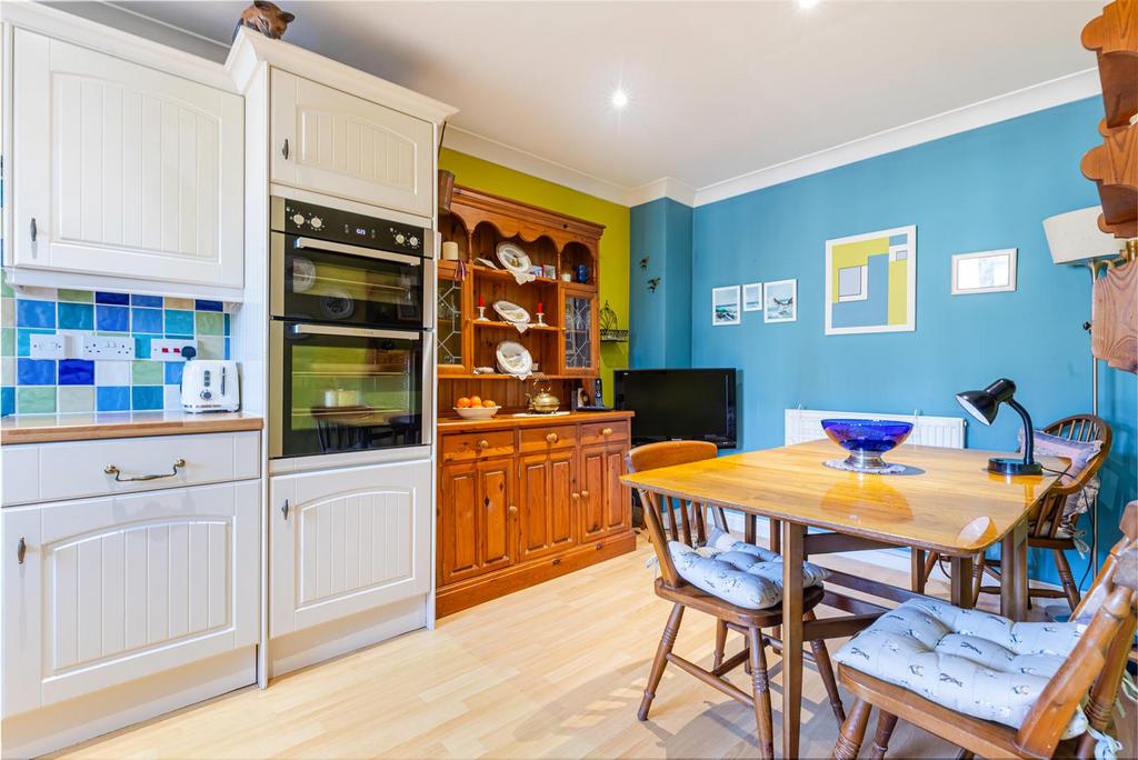 A11 - 38 Seymour Drive, Dartmouth - 251210.jpg