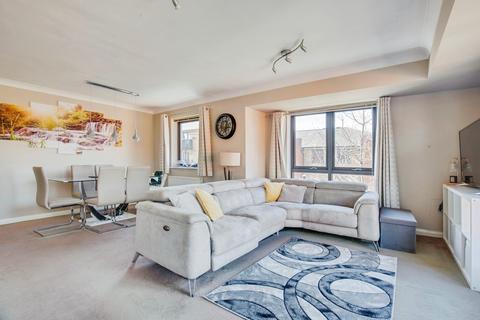 2 bedroom flat for sale, Hirst Crescent, Wembley HA9