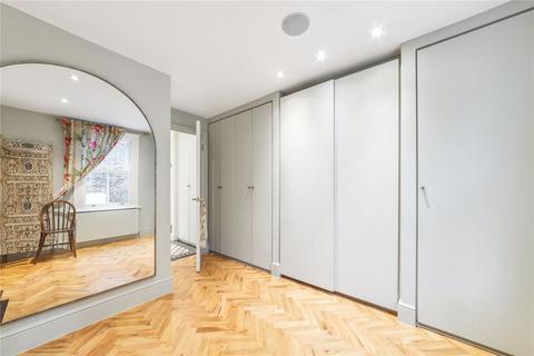 3 bedroom flat to rent, Brewster Gardens, London W10