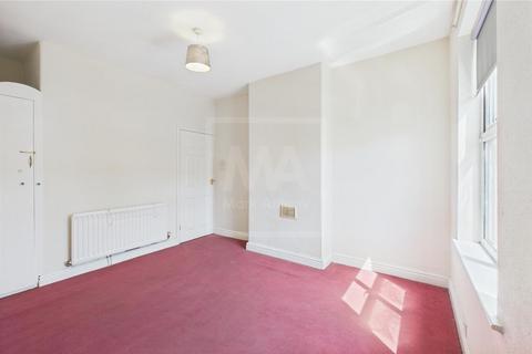2 bedroom terraced house to rent, Algernon Street, Warrington, WA1