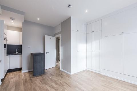 undefined, Flat 9 Cornwall Mansions 228 Blythe Road