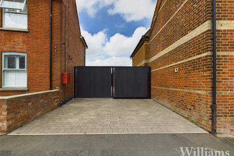 undefined, Temple Street, Aylesbury HP18