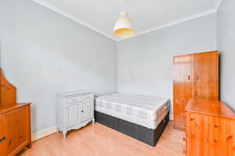 undefined, Plough Road, Clapham Junction, Battersea, London, SW11