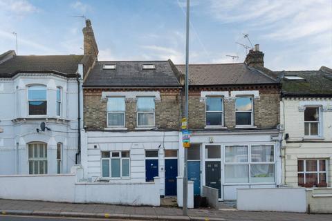 undefined, Plough Road, Clapham Junction, Battersea, London, SW11