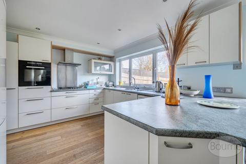 undefined, Martins Wood, Milford, Godalming, Surrey, GU8