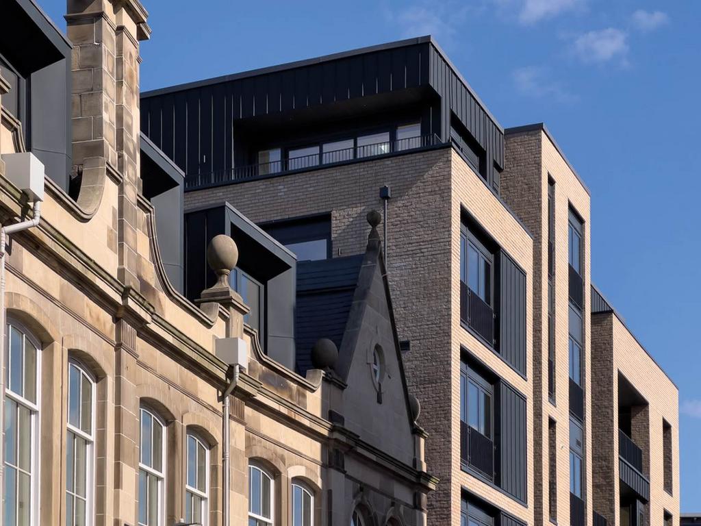 Douglas House Mid Bl